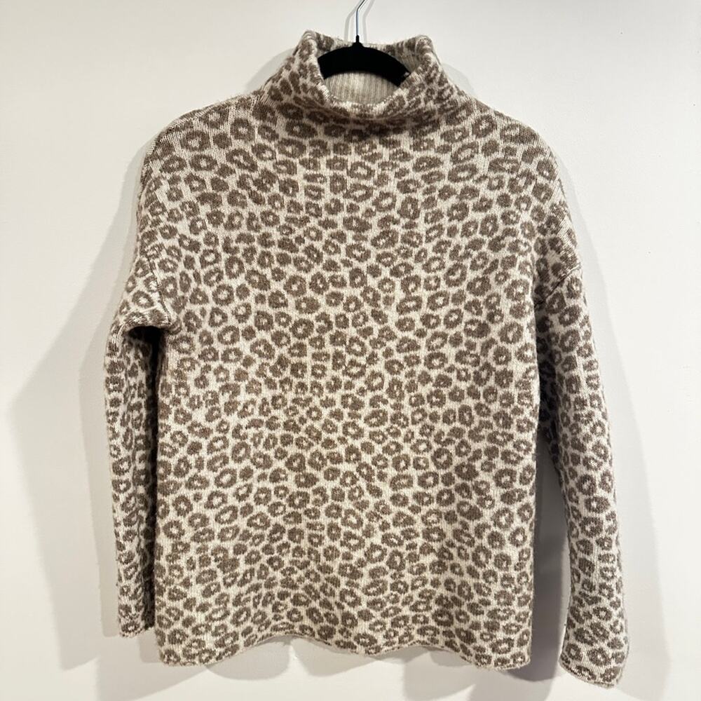 Christian Siriano Wool Animal Leopard Cheetah Tan Cream Soft Sweater size XS